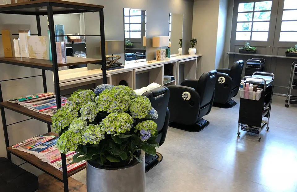 サロンイメージ